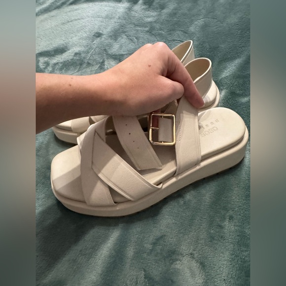 ASOS Platform Sandals - Picture 3 of 4